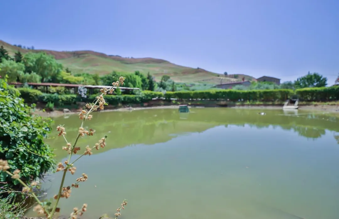Al Lago Verde-1